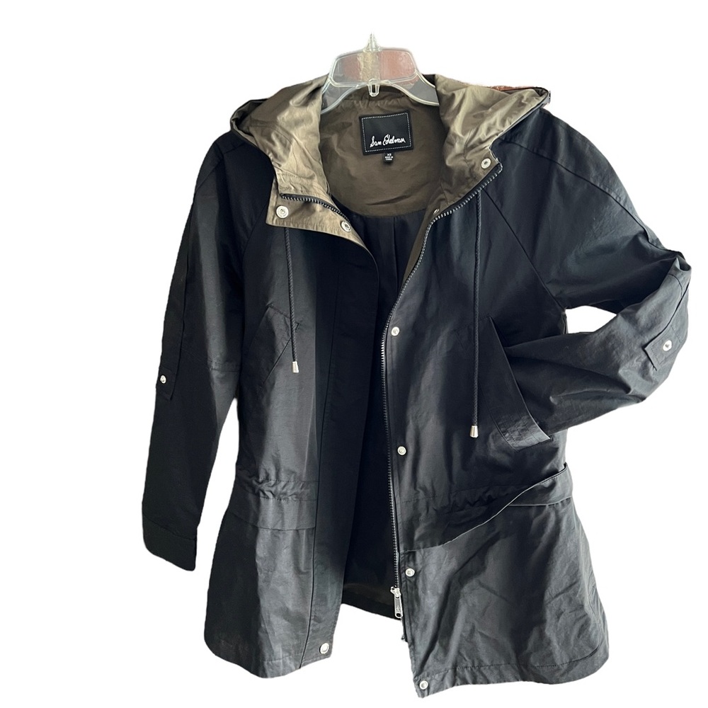 Sam Edelman black wind rain jacket. XS. Roll up sleeves. Drawstring‎ hood/waist